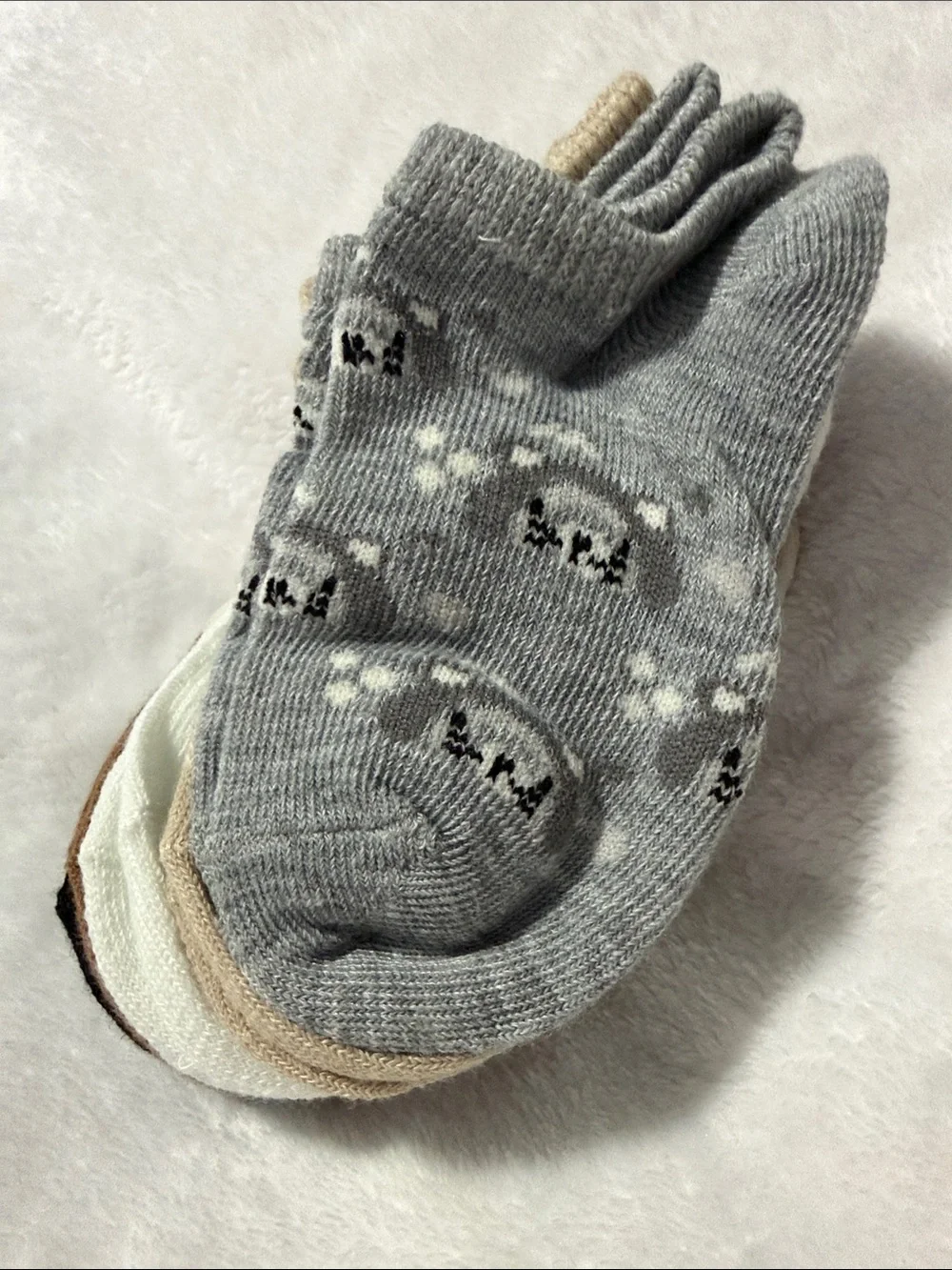 Cat & Jack Off-White Kids Socks with Brown Dog Pattern